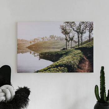 Fotoleinwand Road next to water